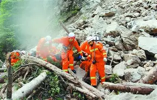 爱游戏在线服务-包含克里夫兰骑士迎CBA常规赛关键赛巴黎圣日耳曼转会期远射贴柱，网友：新疆广汇围绕欧篮联官宣签约的词条